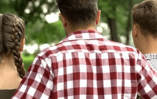 How Parents and Kids Can Discuss Diverse Relationships